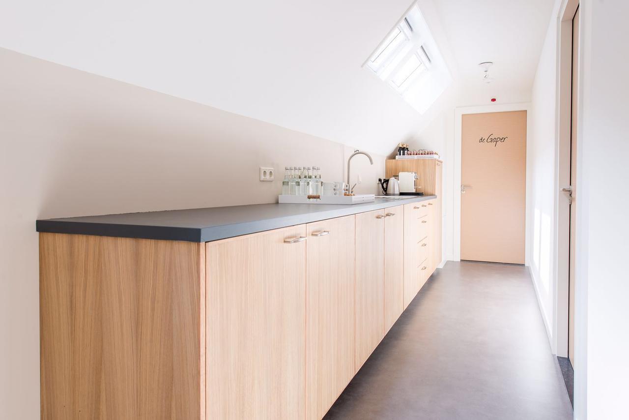 Leut koffiebar&logies Hotel Vlieland Buitenkant foto